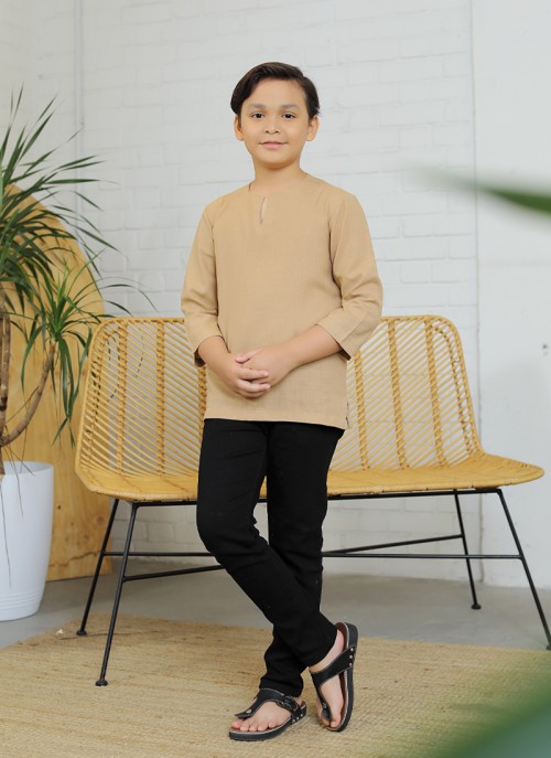 Kurta Little Eshaan in Brown