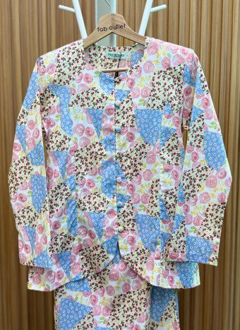 Mini Kebaya in Rose Pink