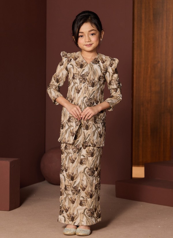 [PRE ORDER] Kurung Little Grandeur in Gaelia