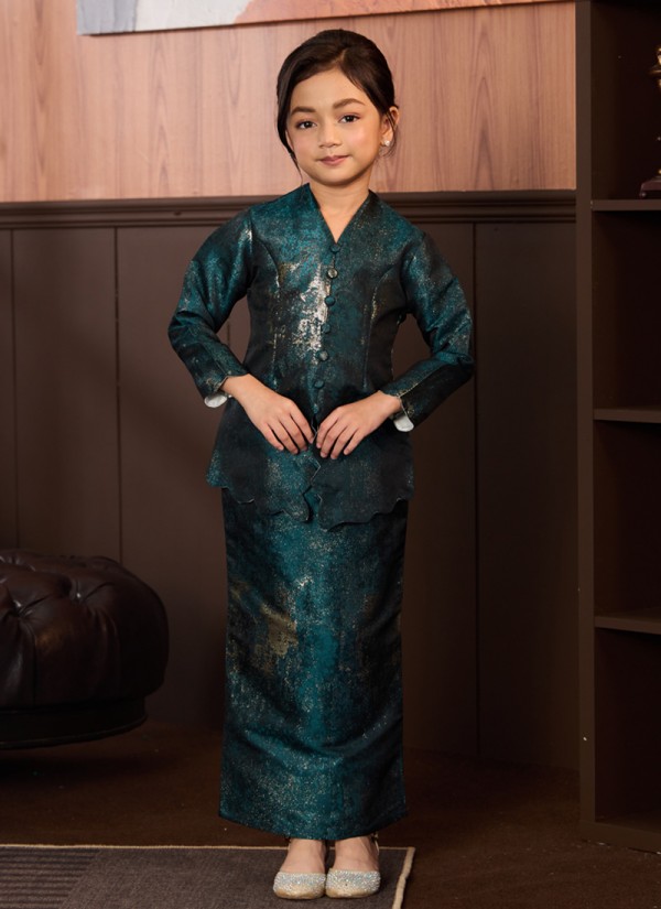 [PRE ORDER] Kurung Little Grandeur in Enlace