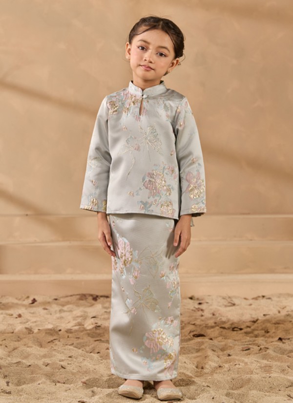 [PRE ORDER] Kurung Little Grandeur in Cassia