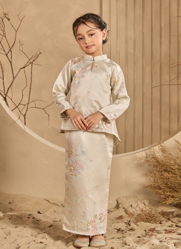 [PRE ORDER] Kurung Little Grandeur in Candella