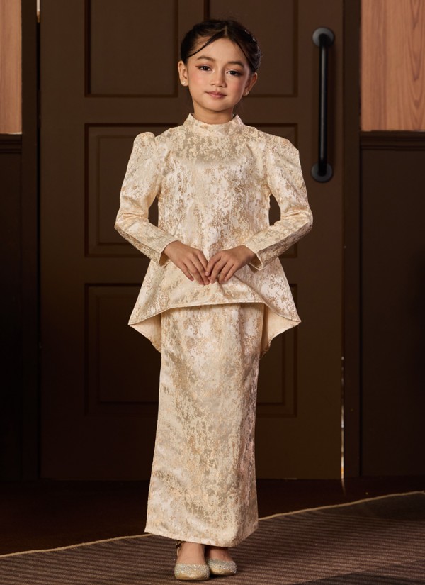 [PRE ORDER] Kurung Little Grandeur in Allora