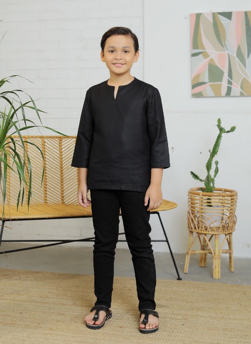 Kurta Little Eshaan in Black