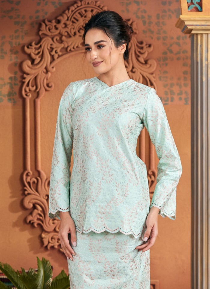 Kurung Sulam Regalia -  Icy Green