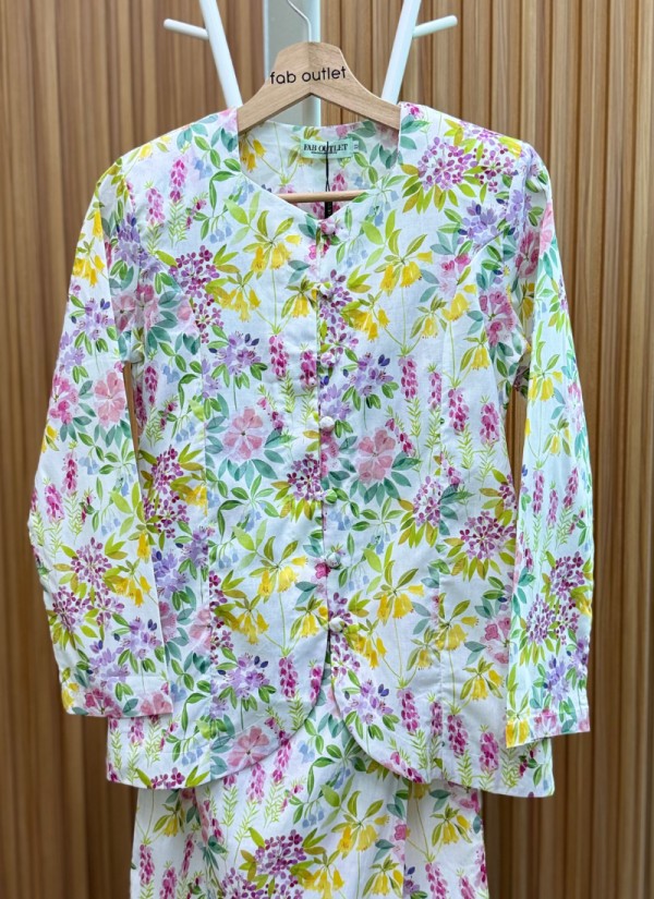 Mini Kebaya in Botanical White