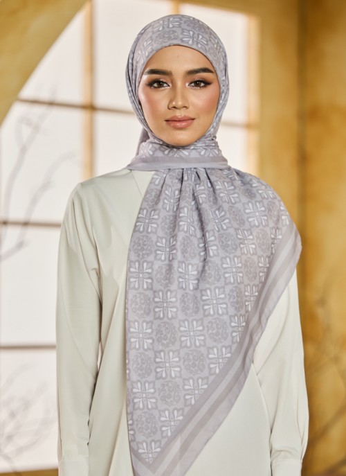Luthfya Series - Casilda