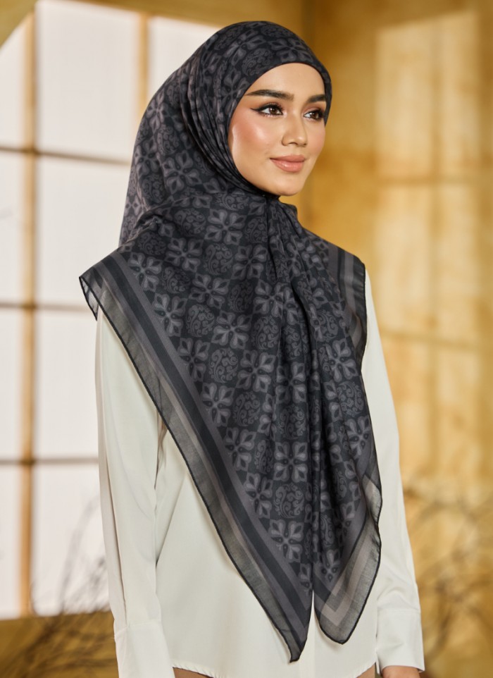 Luthfya Series - Dhia