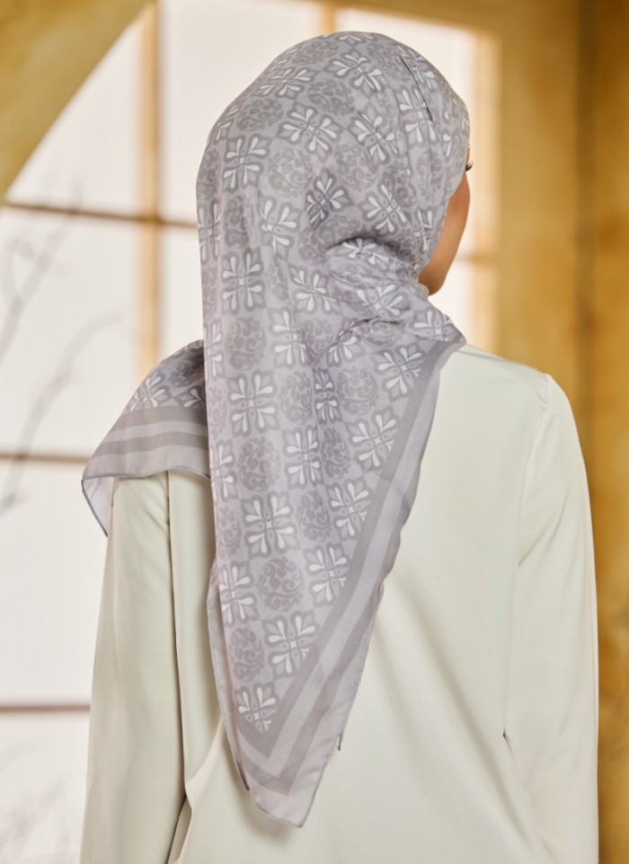 Luthfya Series - Casilda