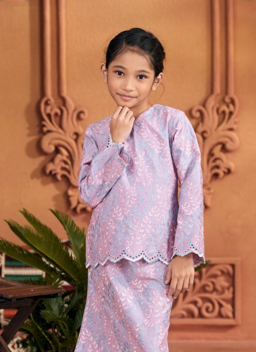 Kurung Sulam Little Regalia - Purple Lilac