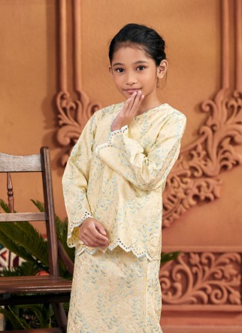 Kurung Sulam Little Regalia -  Pale Yellow