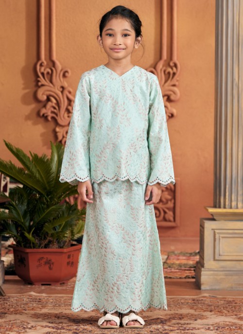 Kurung Sulam Little Regalia -  Icy Green