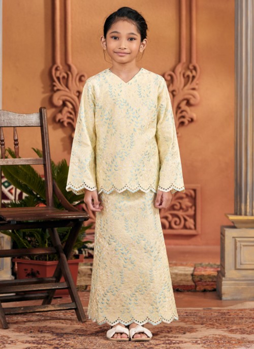 Kurung Sulam Little Regalia -  Pale Yellow