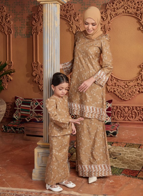 Kurung Sulam Little Imperial -  Tortilla Brown