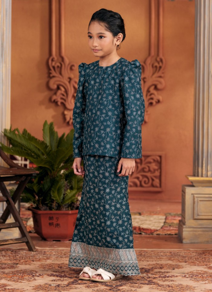 Kurung Sulam Little Imperial -  Midnight Green