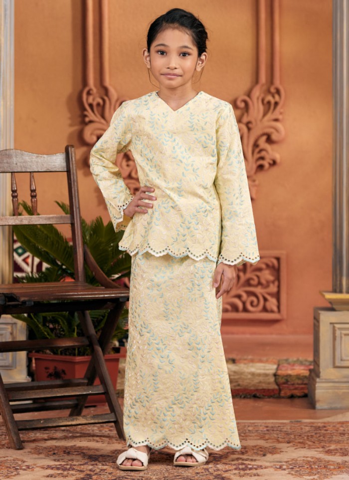 Kurung Sulam Little Regalia -  Pale Yellow