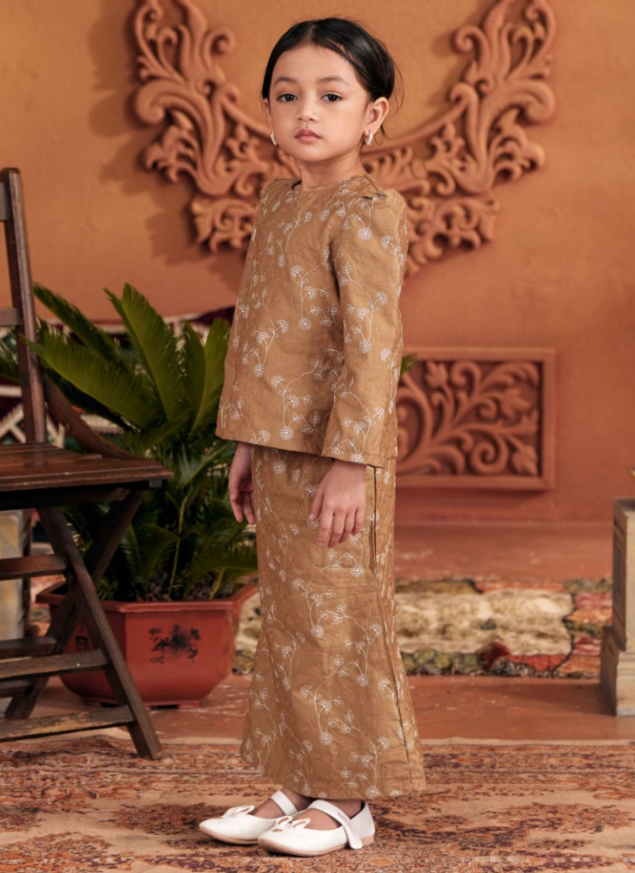 Kurung Sulam Little Imperial -  Tortilla Brown