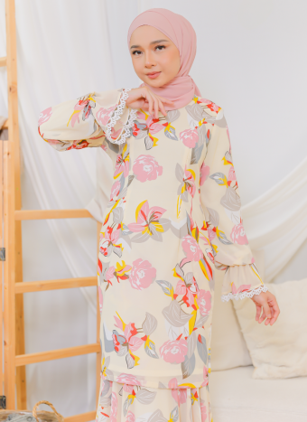 Kurung Sultane in Ceyda