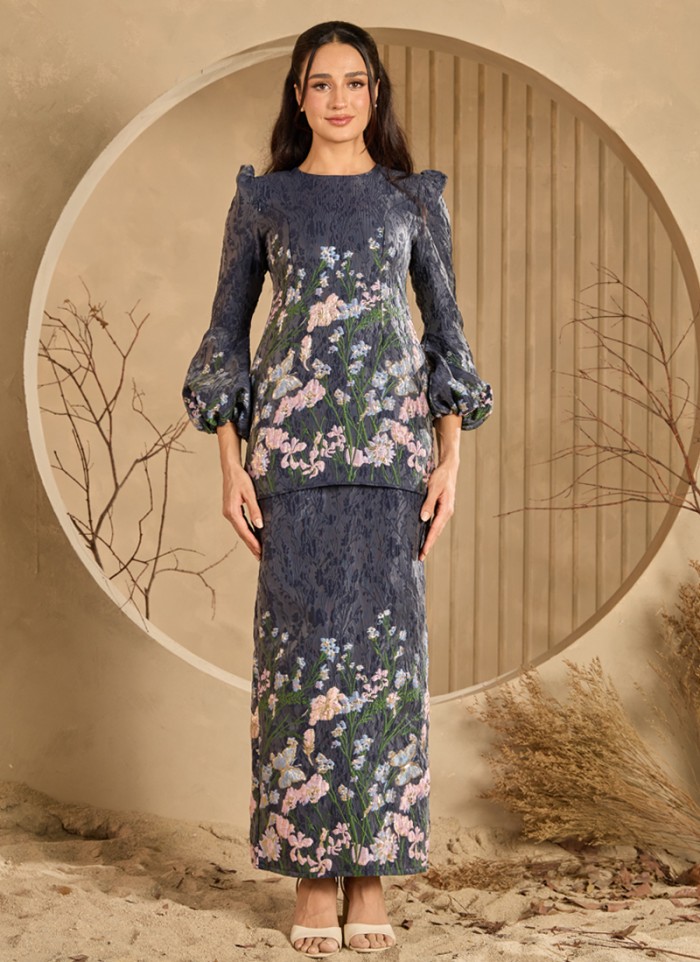 [PRE ORDER] Kurung Grandeur in Darella