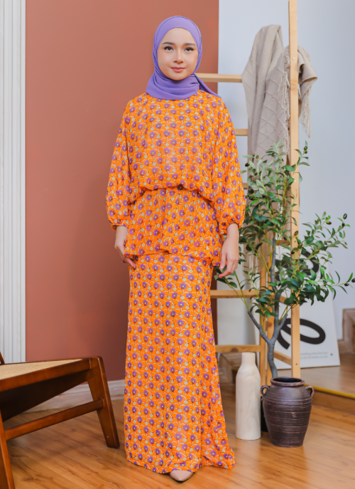 Kurung Hikari in Hisako