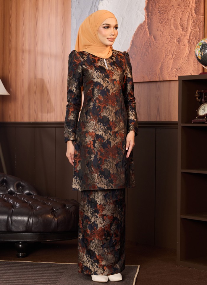 [PRE ORDER] Kurung Grandeur in Ferelith