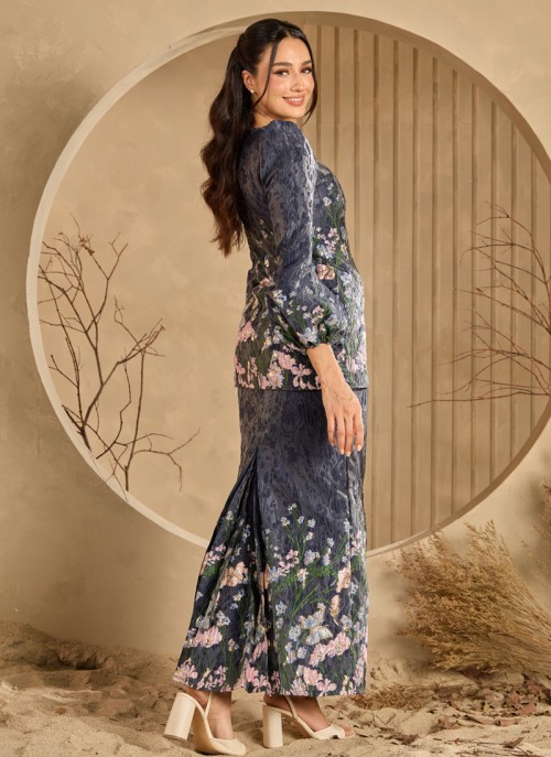 [PRE ORDER] Kurung Grandeur in Darella