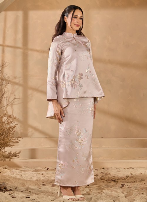 [PRE ORDER] Kurung Grandeur in Cherywod