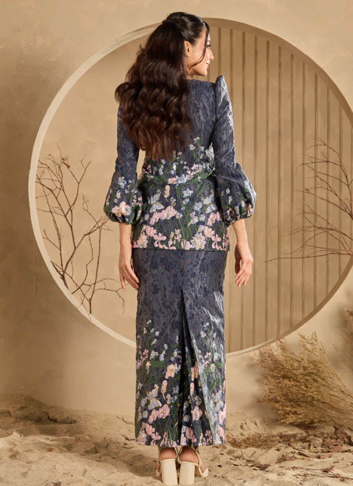 [PRE ORDER] Kurung Grandeur in Darella