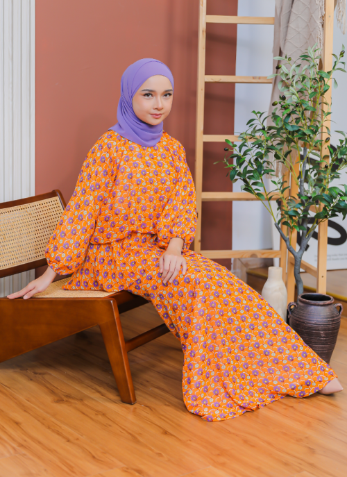 Kurung Hikari in Hisako