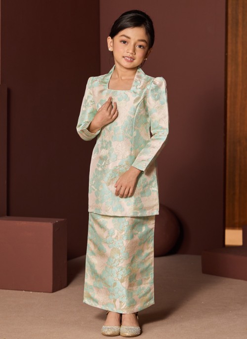 [PRE ORDER] Kurung Little Grandeur in Hallona
