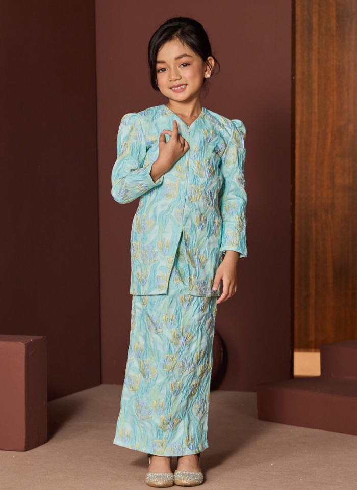 [PRE ORDER] Kurung Little Grandeur in Glacira