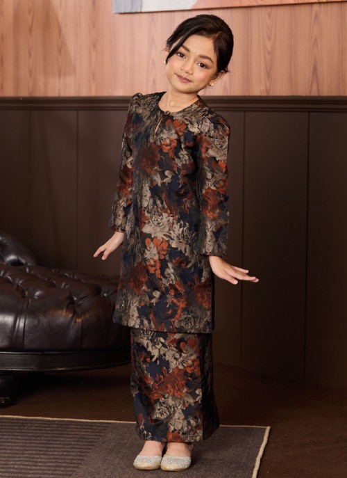 [PRE ORDER] Kurung Little Grandeur in Ferelith