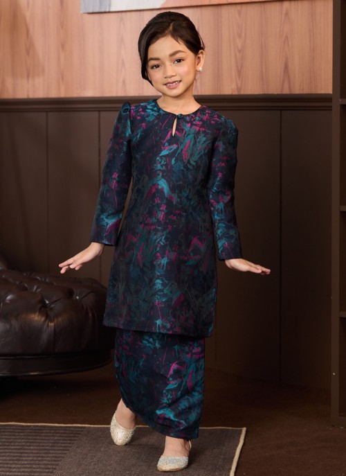 [PRE ORDER] Kurung Little Grandeur in Fayeora