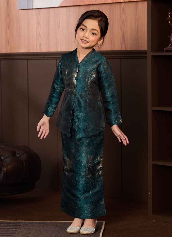 [PRE ORDER] Kurung Little Grandeur in Enlace