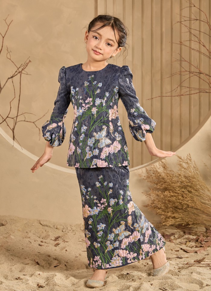 [PRE ORDER] Kurung Little Grandeur in Darella