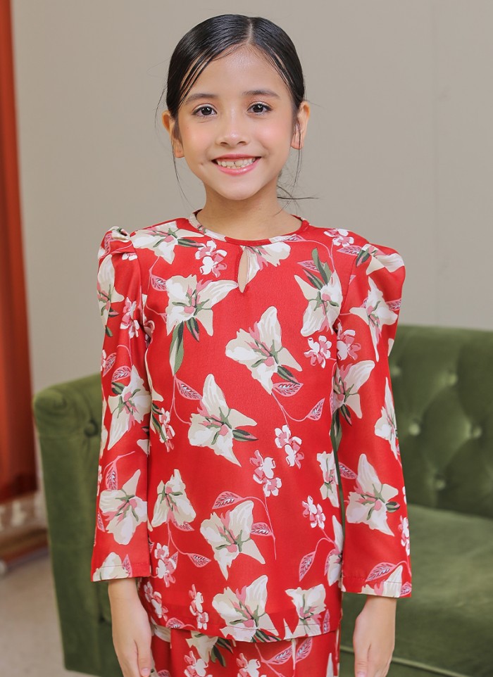 Little Duchess (Deborah)