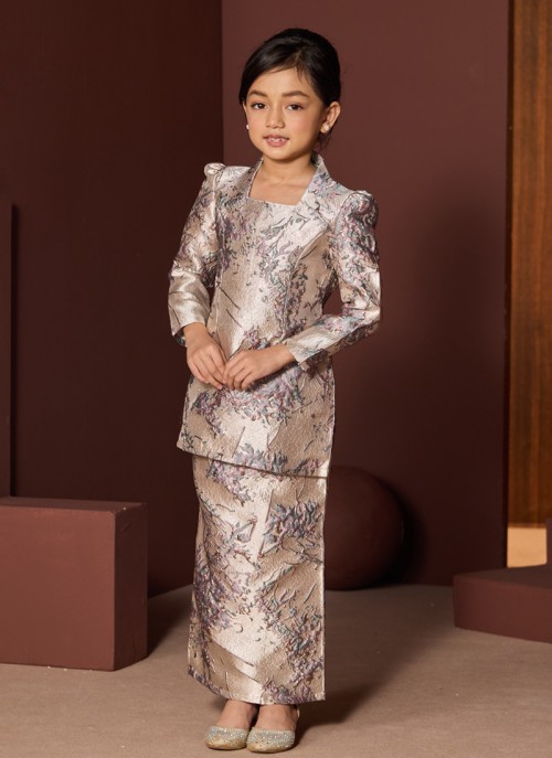 [PRE ORDER] Kurung Little Grandeur in Hulyssa