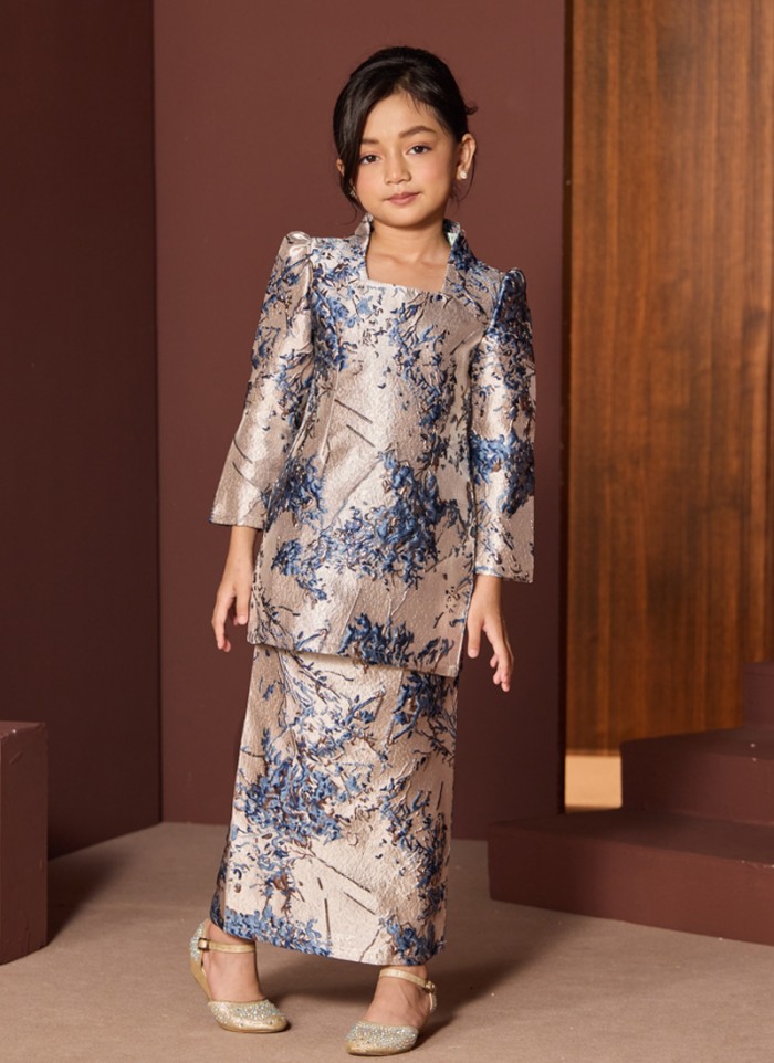 [PRE ORDER] Kurung Little Grandeur in Hespera