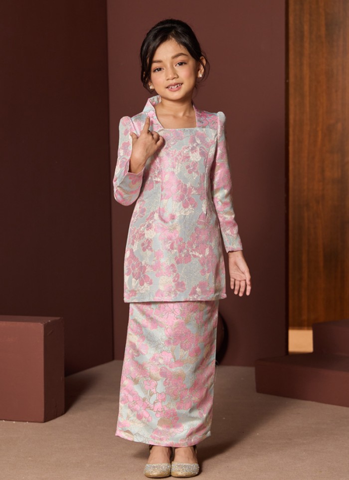 [PRE ORDER] Kurung Little Grandeur in Harmelle