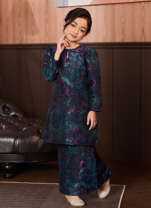 [PRE ORDER] Kurung Little Grandeur in Fayeora