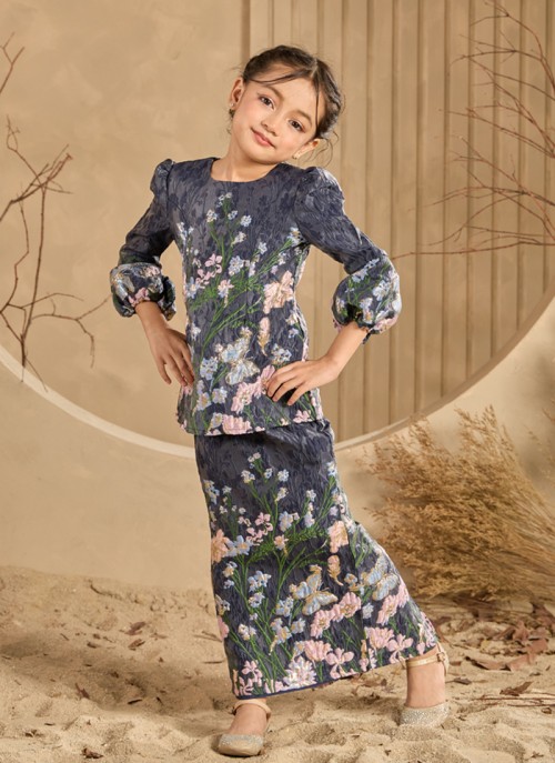 [PRE ORDER] Kurung Little Grandeur in Darella
