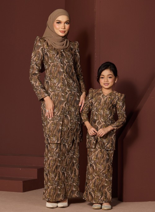 [PRE ORDER] Kurung Little Grandeur in Galene