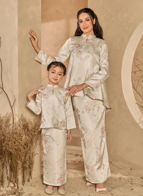 [PRE ORDER] Kurung Little Grandeur in Candella