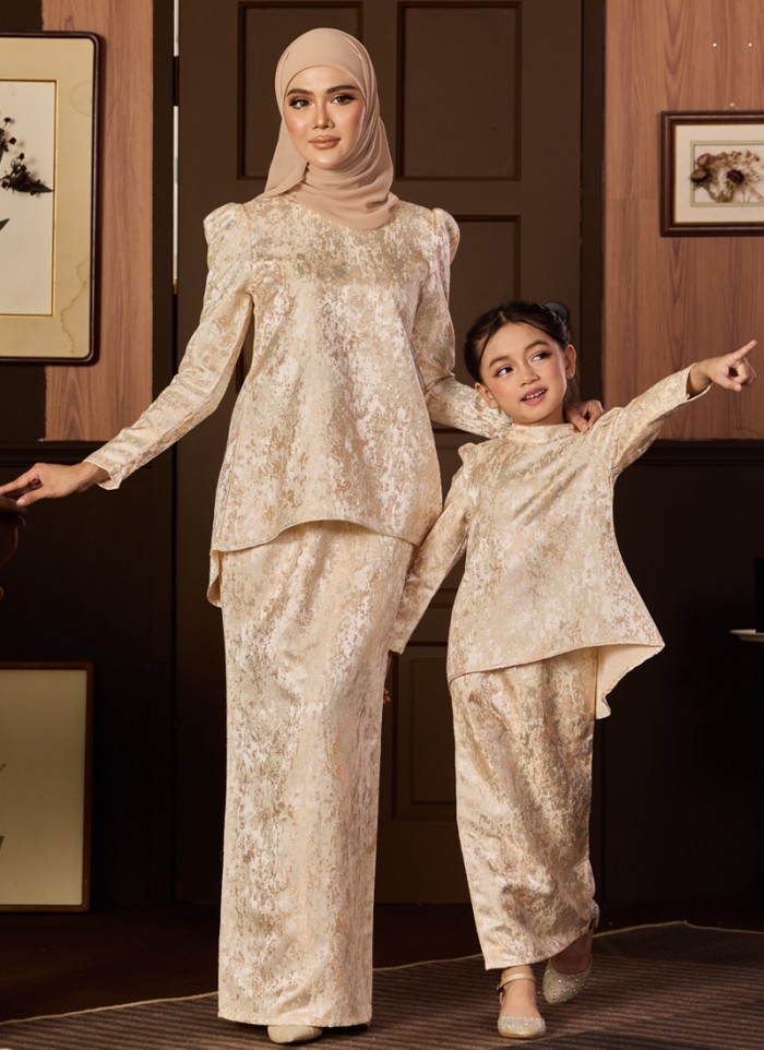 [PRE ORDER] Kurung Little Grandeur in Allora