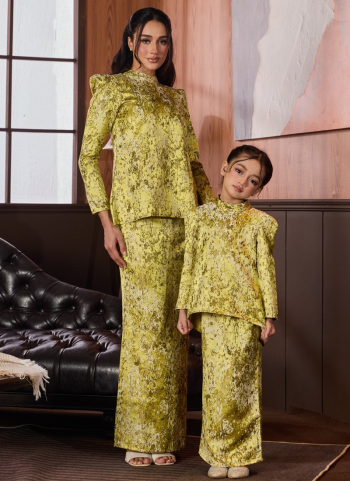 [PRE ORDER] Kurung Little Grandeur in Acacia