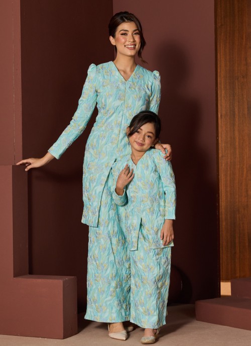 [PRE ORDER] Kurung Little Grandeur in Glacira