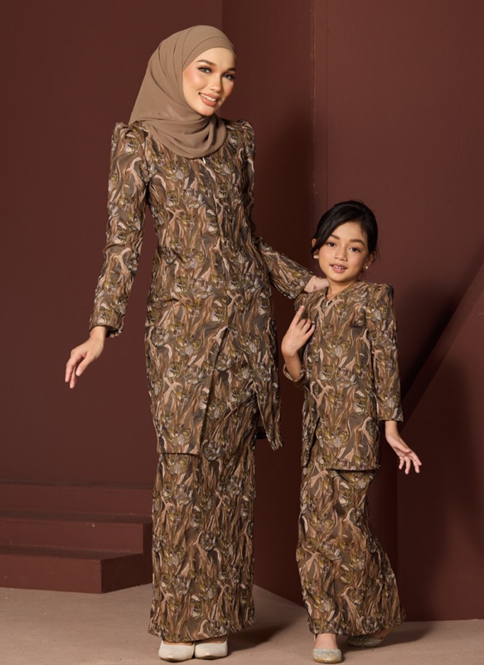 [PRE ORDER] Kurung Little Grandeur in Galene