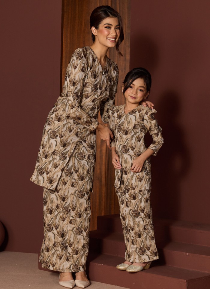 [PRE ORDER] Kurung Little Grandeur in Gaelia