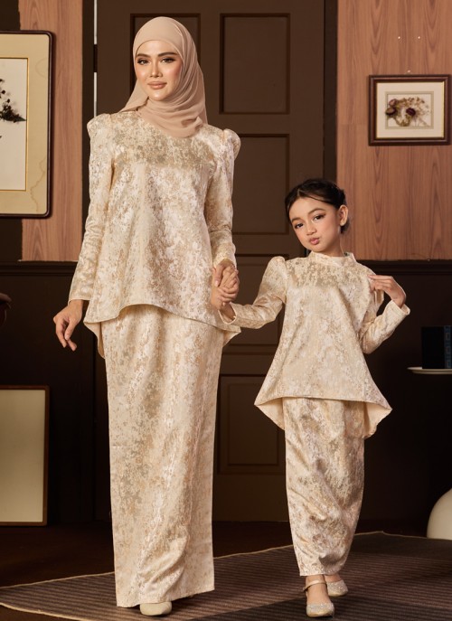 [PRE ORDER] Kurung Grandeur in Allora