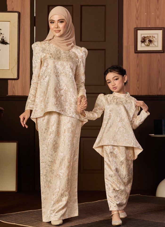 [PRE ORDER] Kurung Grandeur in Allora